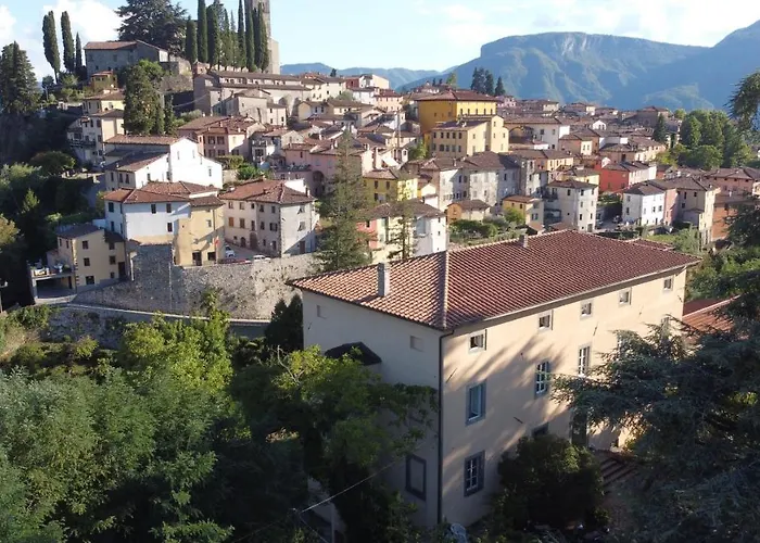 Villa Gherardi - B&B E Hostel